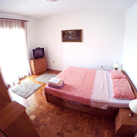 Blue City Apartment'S Repic Biograd Na Moru Exterior photo